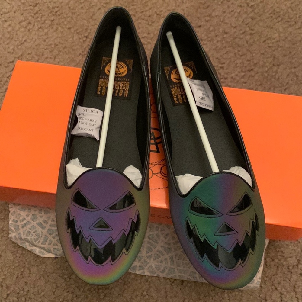 Halloween-Themed Iridescent Flats